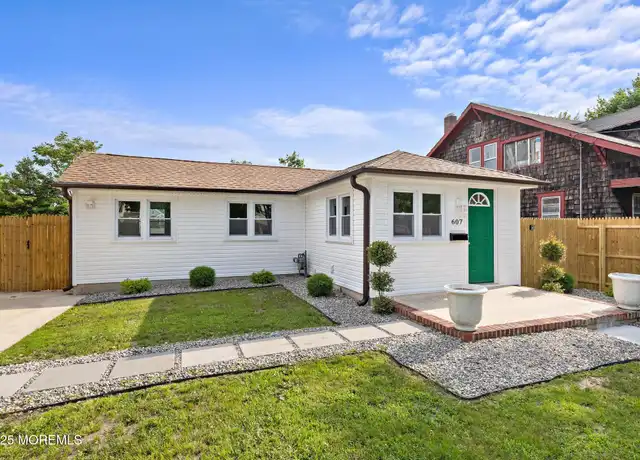 Property at 607 Warren Ave, Spring Lake, NJ, 07762, 2 beds, 1 bath, [object Object]