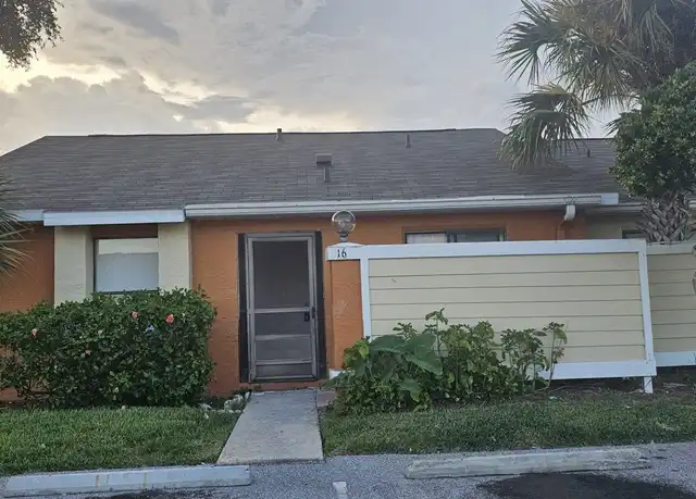 Property at 16 Silver Park Cir, Kissimmee, FL, 34743, 3 beds, 2 baths, [object Object]