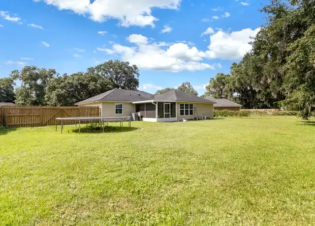 Property at 402 Sterling Creek Dr, Richmond Hill, GA, 31324, 4 beds, 3 baths, [object Object]