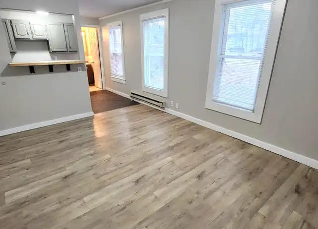 Property at 412 S Linn St, Sioux City, IA, 51106, 3 beds, 1 bath, [object Object]