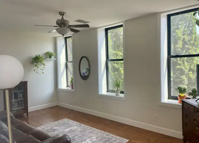 Property at 1959 Cherokee St Unit 2F, St. Louis, MO, 63118, 2 beds, 1 bath, [object Object]