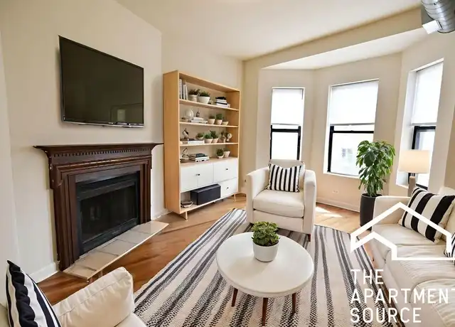 Property at 3807 N Broadway Unit 3, Chicago, IL, 60613, 3 beds, 1 bath, [object Object]