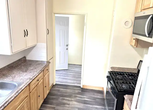 Property at 8120 Idlewood St, Oakland, CA, 94605, 2 beds, 1 bath, [object Object]