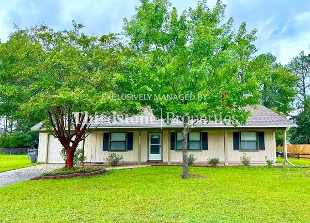 Property at 2004 Shadowlawn Dr, Saint Marys, GA, 31558, 3 beds, 2 baths, [object Object]
