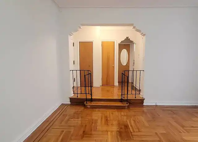 Property at 11215 72nd Rd, Forest Hills, NY, 11375, 1 bed, 1 bath, [object Object]