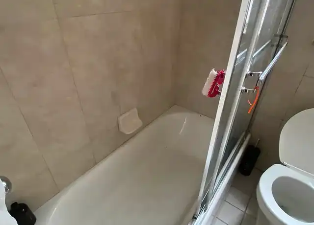 Property at 11215 72nd Rd, Forest Hills, NY, 11375, 1 bed, 1 bath, [object Object]