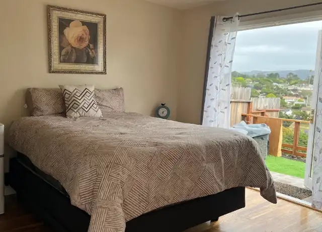 Property at 950 Portola Dr Unit 2, Del Rey Oaks, CA, 93940, 1 bed, 1 bath, [object Object]