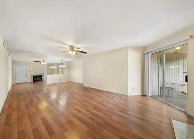 Property at 9797 Leawood Blvd #1420, Houston, TX, 77099, 2 beds, 2 baths, [object Object]