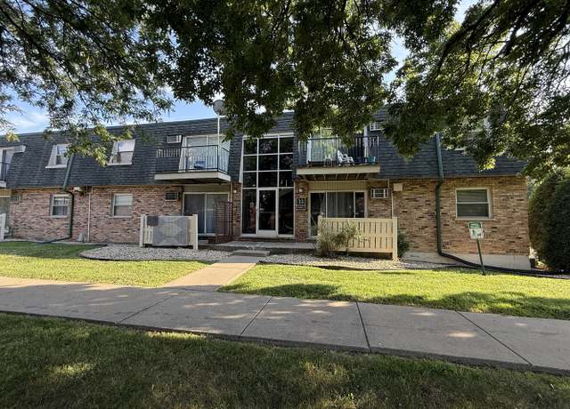 Photo of 9982 S 84th Ter Unit 303, Palos Hills, IL 60465