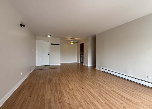 Photo of 9982 S 84th Ter Unit 303, Palos Hills, IL 60465
