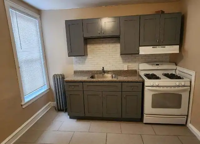 Property at 1810 W Ruscomb St, Philadelphia, PA, 19141, 1 bed, 1 bath, [object Object]
