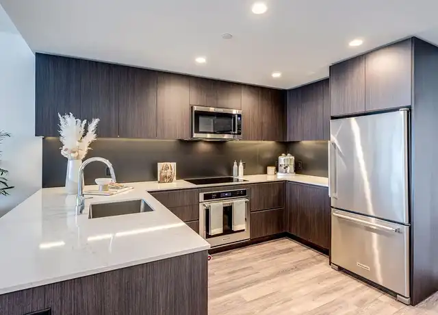 Property at REN - 2014 Fairview Ave, Seattle, WA, 98121, 1 bed, 1 bath, [object Object]