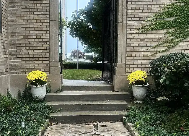 Property at 1609 N. Prospect Avenue - 1609 N Prospect Ave, Milwaukee, WI, 53202, 1 bed, 1 bath, [object Object]