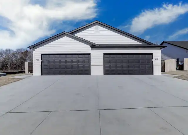 Property at 1755 E Watervale Ct, Derby, KS, 67037, 3 beds, 2 baths, [object Object]