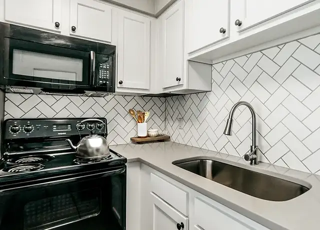 Photo of 2770 Roosevelt Blvd, Clearwater, FL 33760