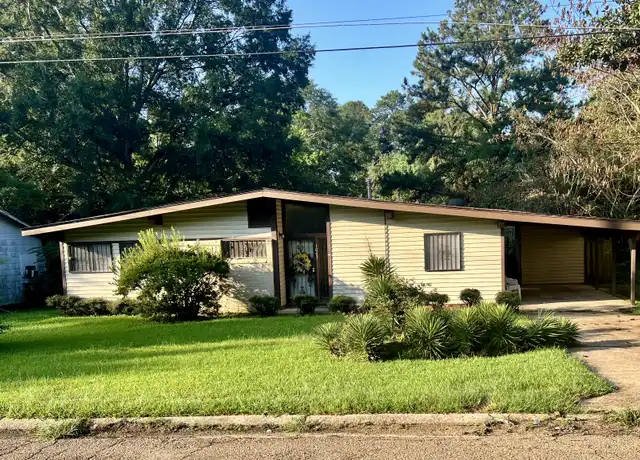 Property at 1063 Capri Cir Unit 1, Jackson, MS, 39209, 3 beds, 1.5 baths, [object Object]