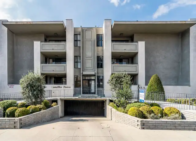 Property at 121 N Hamilton Dr Unit 102, Beverly Hills, CA, 90211, 1 bed, 1 bath, [object Object]