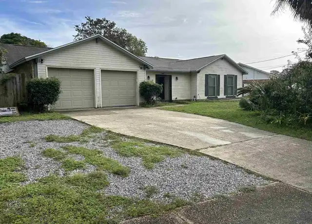 Property at 4665 Balmoral Dr, Pensacola, FL, 32504, 4 beds, 2 baths, [object Object]