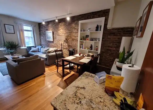 Property at 88 W Cedar St Unit 3, Boston, MA, 02114, 2 beds, 1 bath, [object Object]
