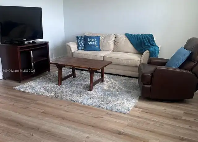 Property at 4027 Swansea Cres Unit 4027, Deerfield Beach, FL, 33442, 1 bed, 2 baths, [object Object]