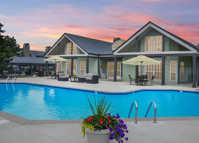 Property at Metropolitan Fishers - 10190 Allisonville Rd, Fishers, IN, 46038, 1-2 bed, 1-2 bath, [object Object]