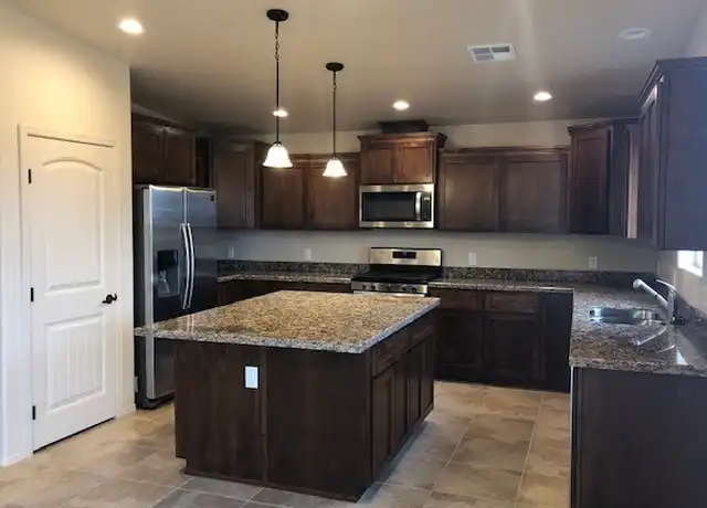 Property at 10126 E 33rd St, Yuma, AZ, 85365, 3 beds, 2 baths, [object Object]
