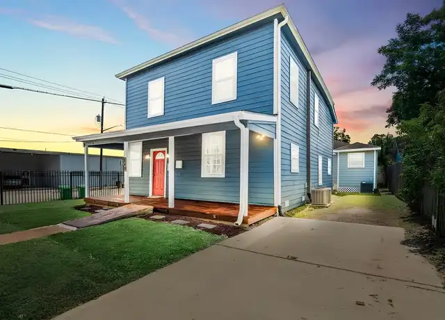 Property at 240 N York St, Houston, TX, 77003, 1 bed, 1 bath, [object Object]