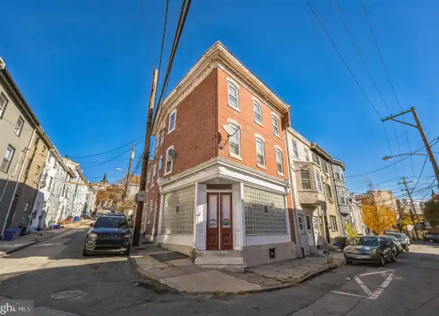 Property at 4417 Baker St Unit 3, Philadelphia, PA, 19127, 1 bed, 1 bath, [object Object]