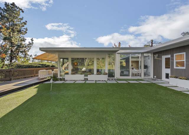 Photo of 5246 Gould Ave, La Canada Flintridge, CA 91011