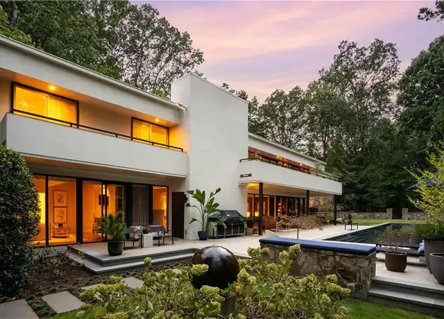 Property at 1640 Winterthur Close, Atlanta, GA, 30328, 5 beds, 3.5 baths, [object Object]