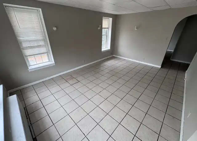 Property at 1003 Pierce St Unit 405 (D1), Sioux City, IA, 51105, 1 bed, 1 bath, [object Object]