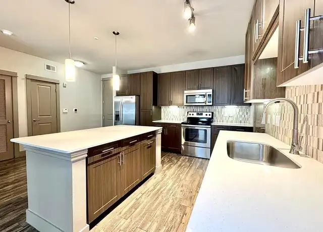 Property at 5454 Washington Ave Unit 2415, Houston, TX, 77007, 2 beds, 2 baths, [object Object]
