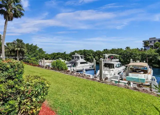Property at 3500 Mystic Pointe Dr #105, Aventura, FL, 33180, 2 beds, 2 baths, [object Object]