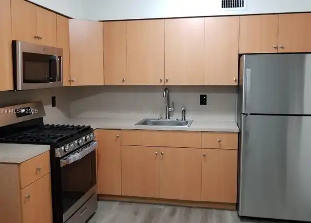Property at 4300 SW 67th Ave #26, Miami, FL, 33155, 2 beds, 1 bath, [object Object]