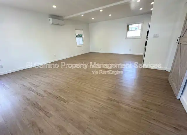 Property at 425 E Wellington Ave Unit 425, Santa Ana, CA, 92701, 2 beds, 1 bath, [object Object]