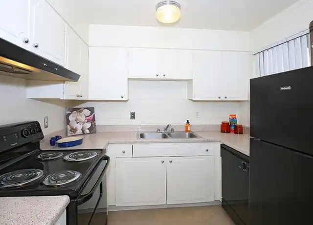 Property at Parkside Apartments - 1801 S Cutler Dr, Tempe, AZ, 85281, 1 bed, 1 bath, [object Object]