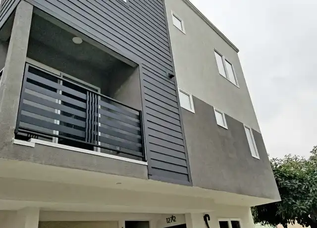 Property at 127 1/2 N Mountain View Ave, Los Angeles, CA, 90026, 3 beds, 3 baths, [object Object]