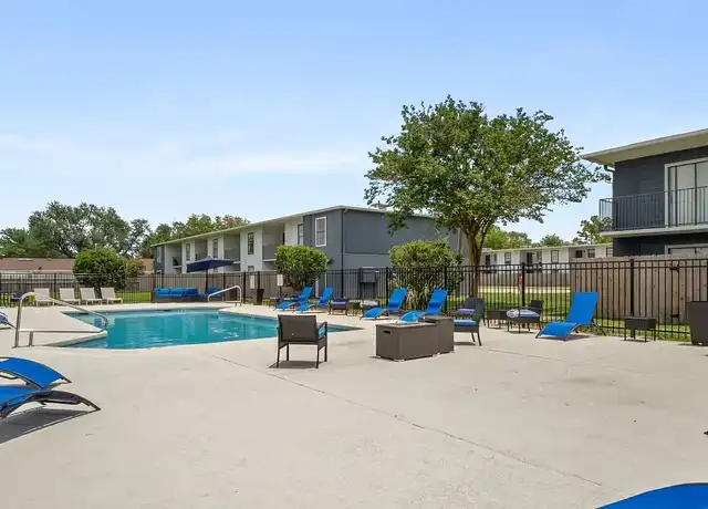 Property at Bayberry - 1515 W McNeese St, Lake Charles, LA, 70605, 1 bed, 1 bath, [object Object]