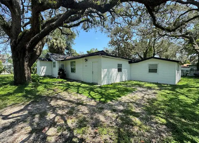 Property at 9815 N 16th St, Tampa, FL, 33612, 3 beds, 1.5 baths, [object Object]
