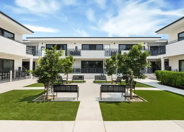 Property at 730 S Serrano Ave, Los Angeles, CA, 90005, 0-3 beds, 1 bath, [object Object]