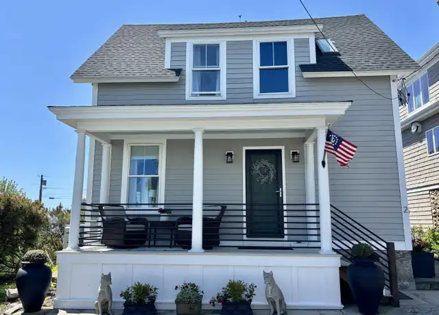 Property at 2 School St, Stonington, CT, 06378, 3 beds, 2 baths, [object Object]