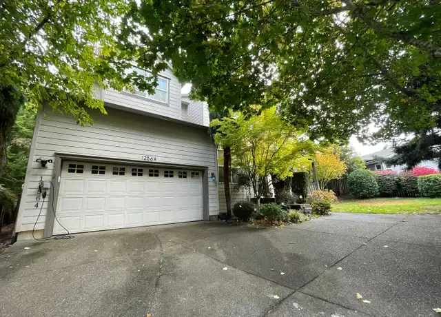 Property at 12564 SE Maplewood Ct, Portland, OR, 97222, 3 beds, 2.5 baths, [object Object]