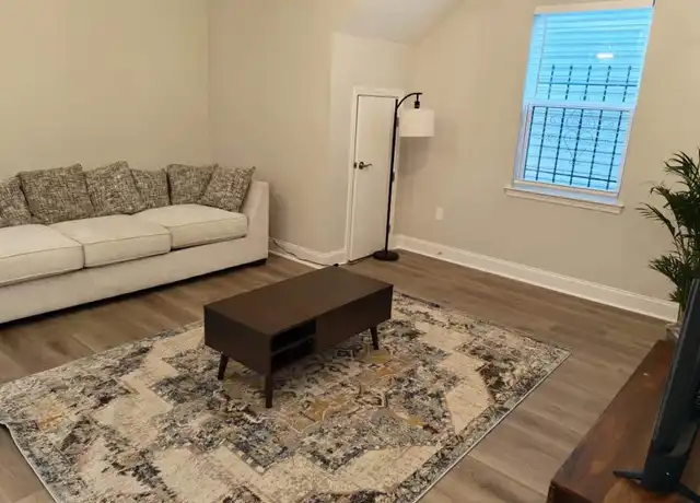 Property at 2134 Saint Andrew St Unit 1B, New Orleans, LA, 70113, 1 bed, 1 bath, [object Object]
