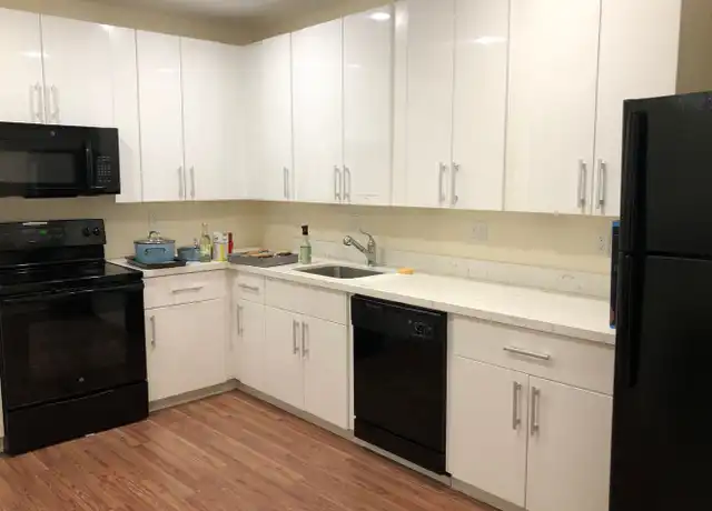 Property at 86 Saint Stephen St, Boston, MA, 02115, 5 beds, 3.5 baths, [object Object]