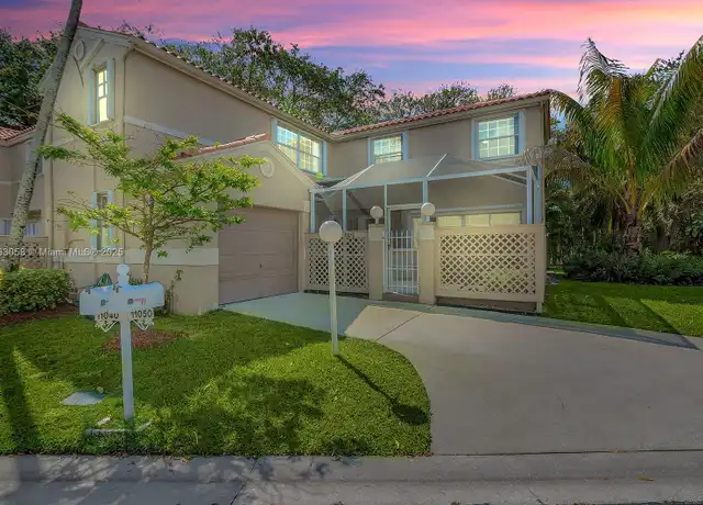 Property at 11050 Nautilus Dr, Hollywood, FL, 33026, 3 beds, 2.5 baths, [object Object]