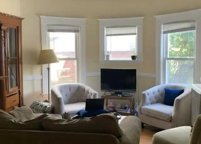 Property at 131 Liberty Rd, Somerville, MA, 02144, 4 beds, 2 baths, [object Object]