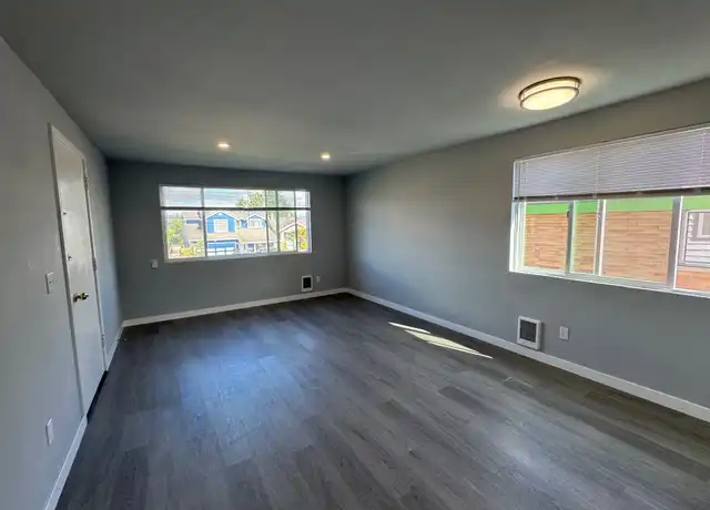 Property at 7903 Renton Ave S Unit 7903, Seattle, WA, 98118, 2 beds, 1 bath, [object Object]