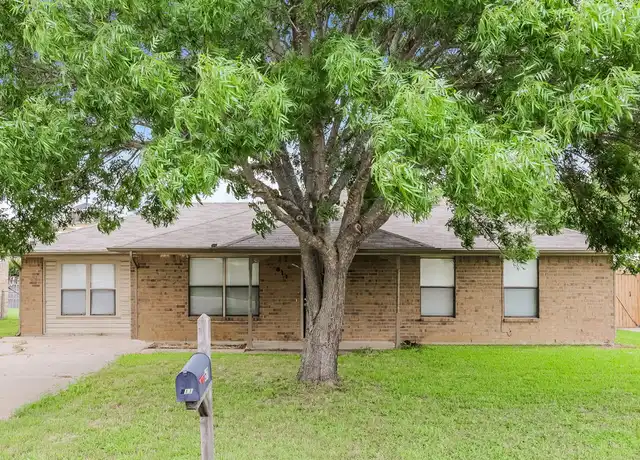 Property at 611 Stell Ave, Mansfield, TX, 76063, 4 beds, 2 baths, [object Object]