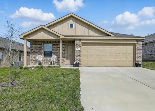 Property at 1364 Beach Dr, Azle, TX, 76020, 3 beds, 2 baths, [object Object]