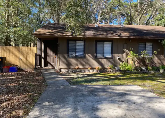 Property at 2014 SW 70th Ter, Gainesville, FL, 32607, 3 beds, 2 baths, [object Object]
